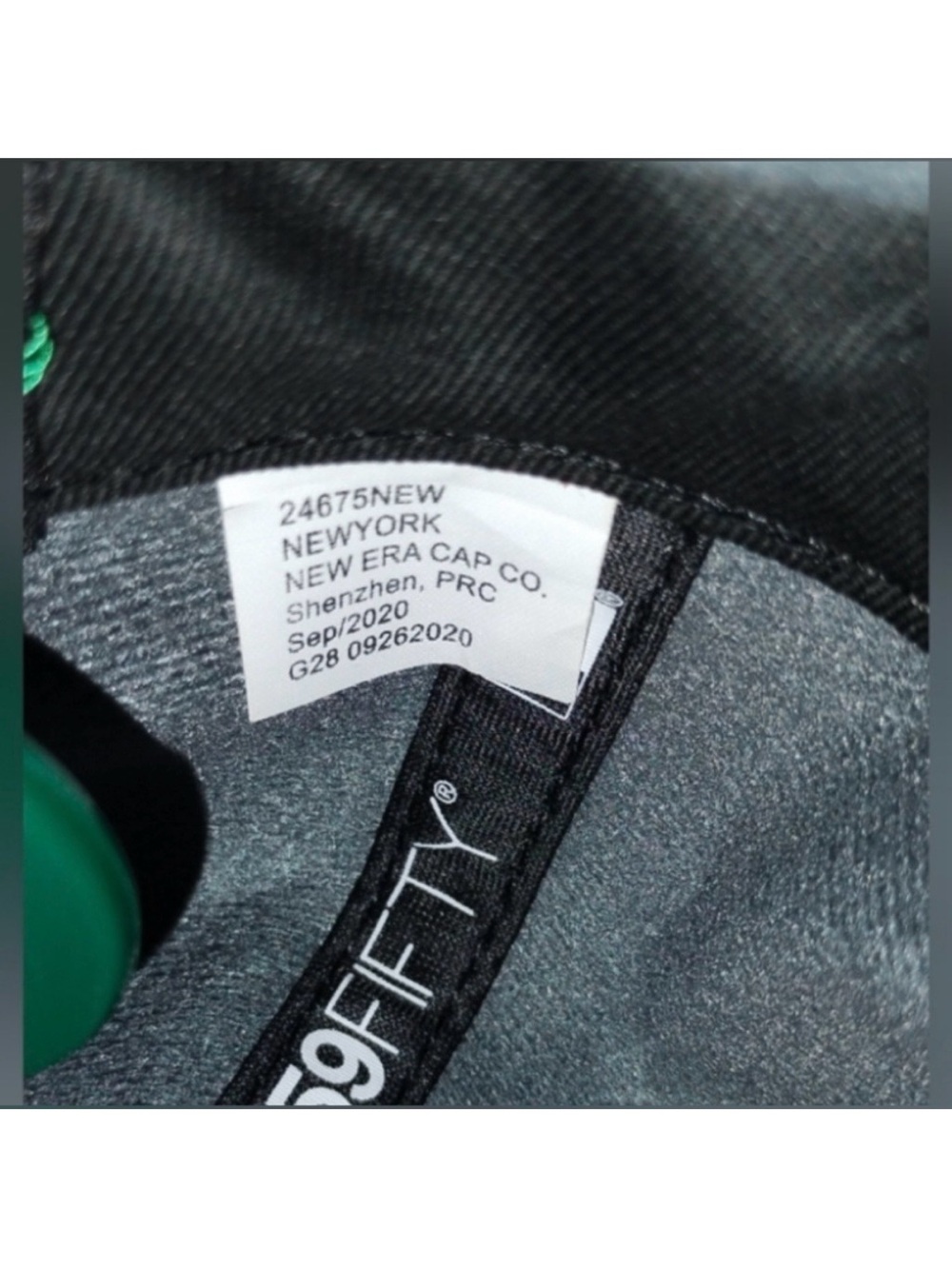 Supreme FW20 Black GORETEX WINDSTOPPER Earflap Box Logo New Era Fitted Cap 7 1/2 - Picture 9 of 12